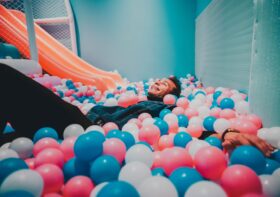 Rodzaje dmuchańców dla najmłodszych